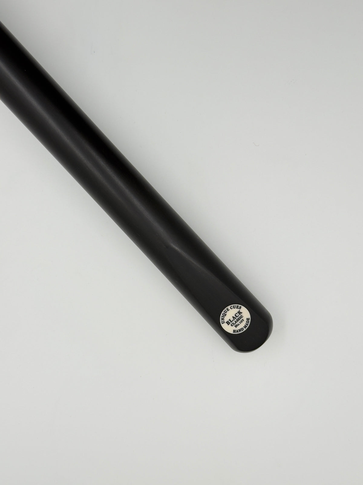 Unique cues black classic