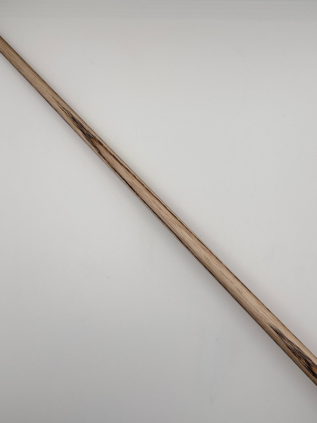 Unique cues black classic