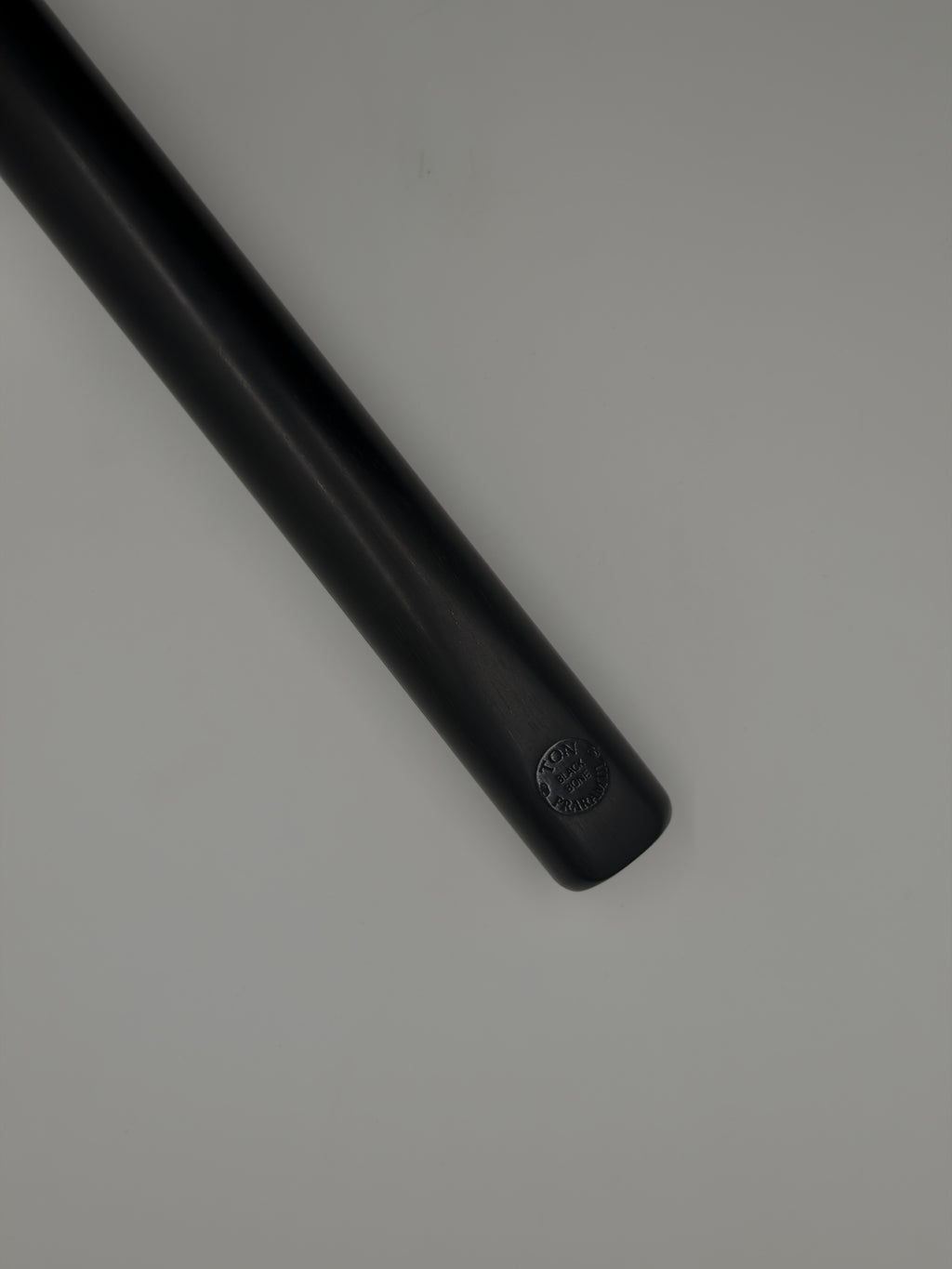 Ton Praram Black Bone